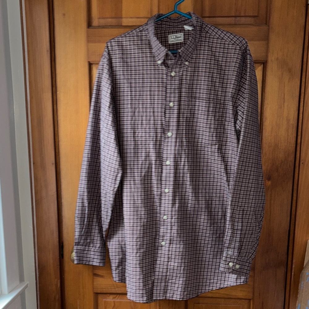 L.L. Bean Men's Brown Checkered Button Down Shirt